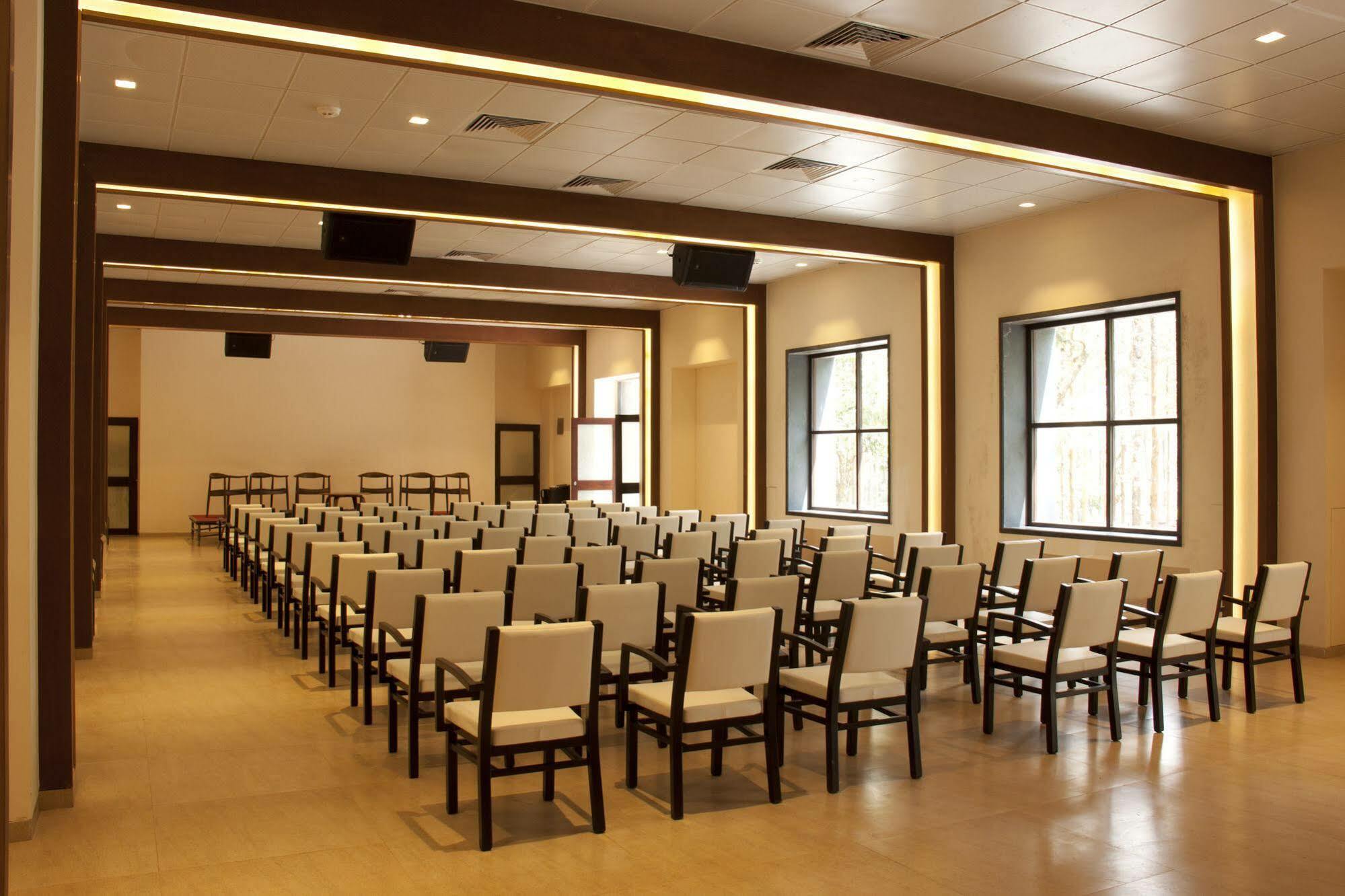 The Ibnii - Eco Luxury Resort Madikeri Kültér fotó