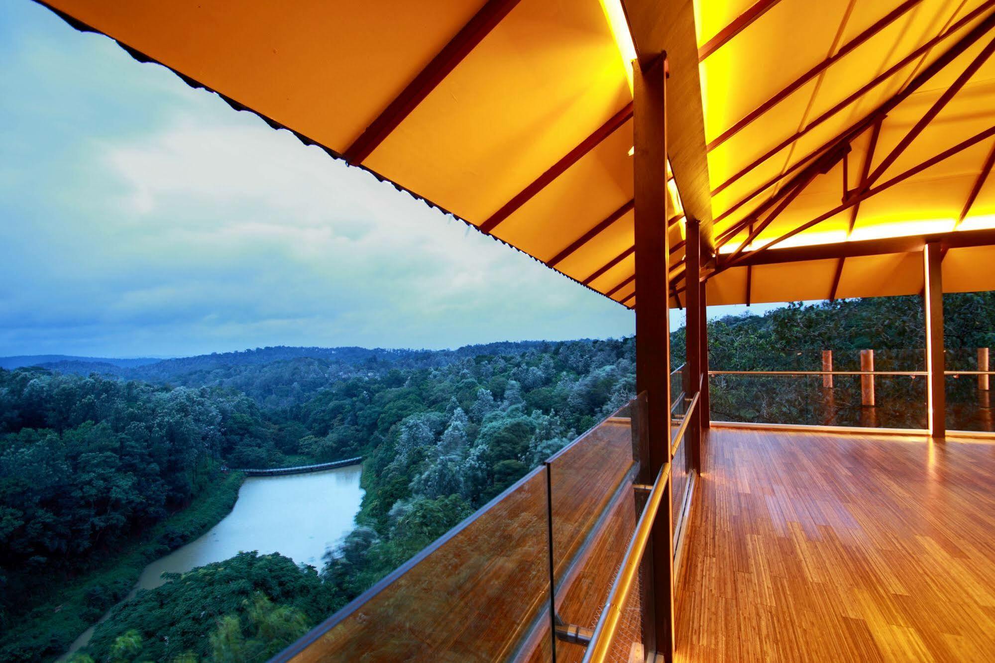 The Ibnii - Eco Luxury Resort Madikeri Kültér fotó